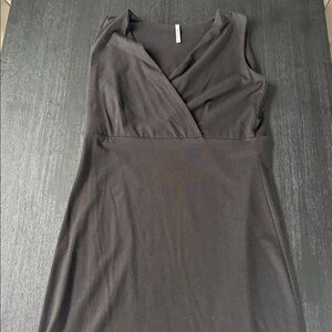 Blue Canoe Organic Classic Black Sleeveless V-Neck Dress